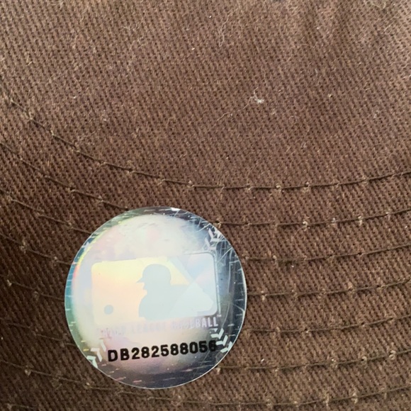 New Era 59 Fifty  Los Angeles Dodgers Brown/white Size 7  55.8cm YOUTH - Picture 9 of 13